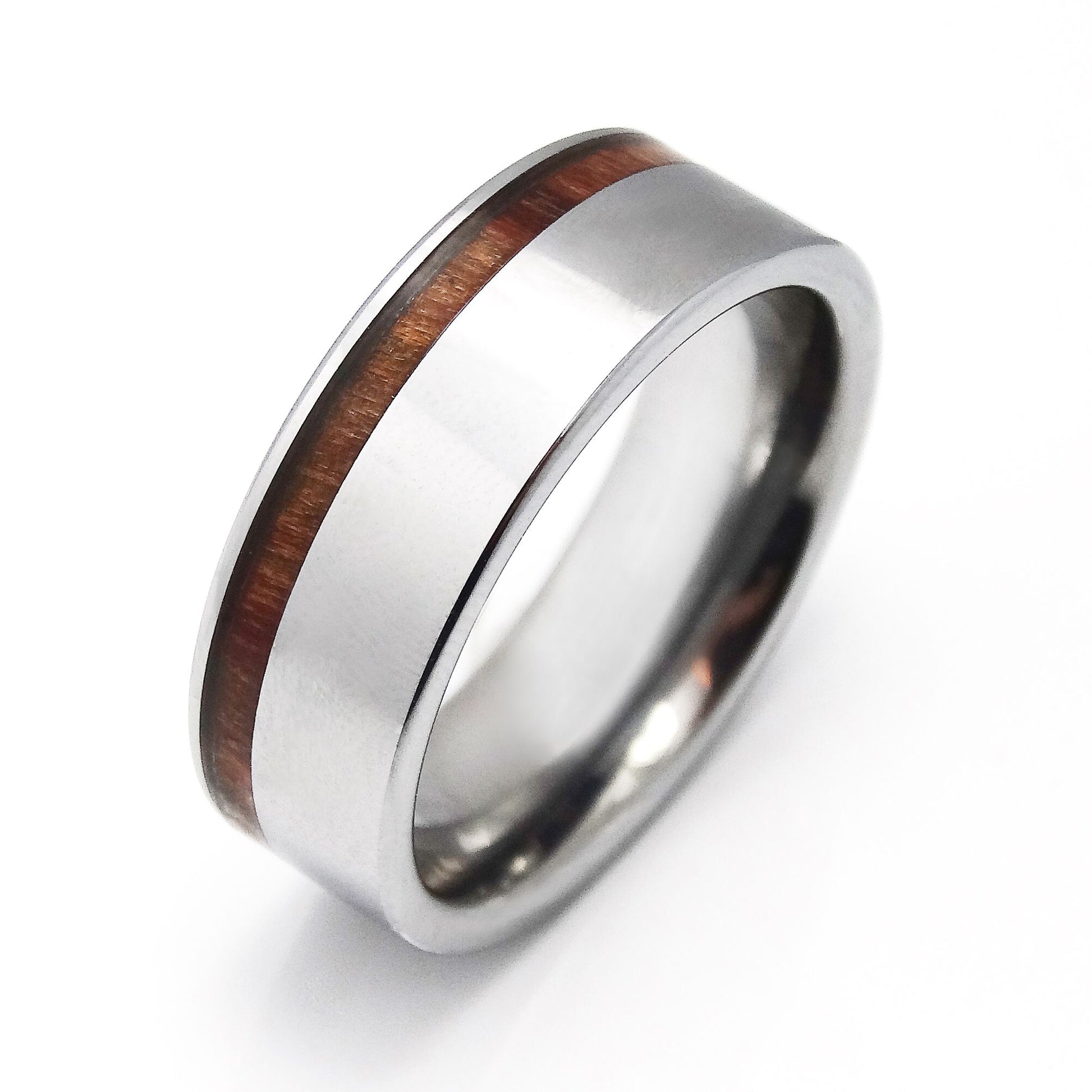 "NatureCraft Men's Wood Rings - Handcrafted Eco-Friendly Wooden Bands" Roljord