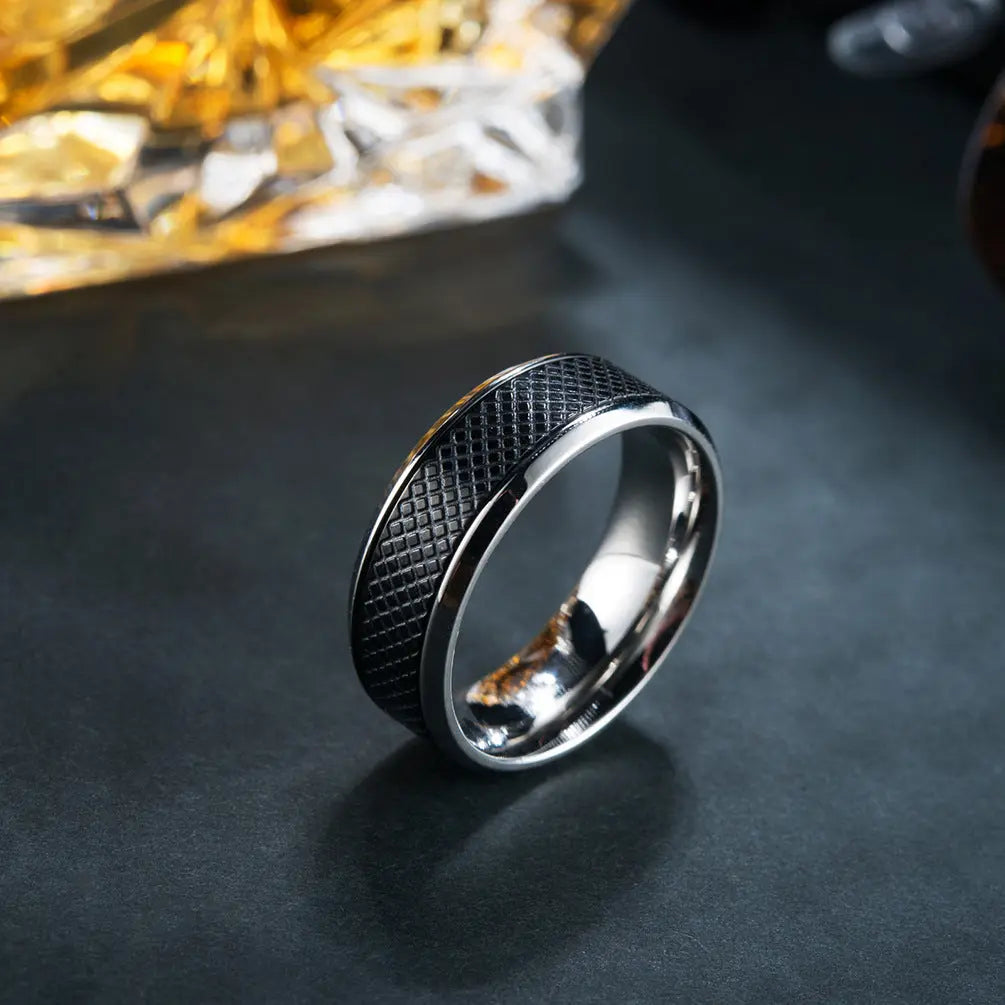 "EuroSteel Black Titanium Men's Ring" Roljord